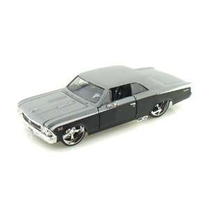  1966 Chevy Chevelle SS 396 1/24 Black/Grey Toys & Games