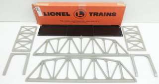 Lionel 321 Long Plastic Trestle Bridge/Box  