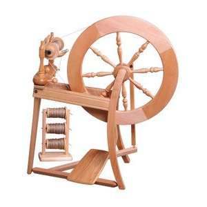  Ashford Traditional Single Drive Spinning Wheel Lacquered 