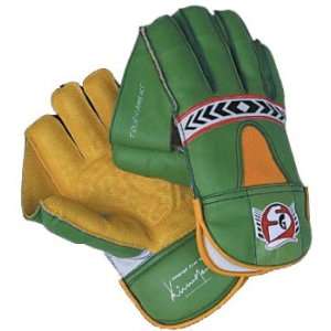  SG Tournament Wicketkeeper Gloves