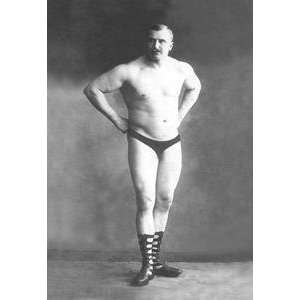   Vintage Art Bodybuilder with Hands on Hips   03976 0