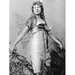  Constance Benson in the Roll of Titania in Shakespeares a 