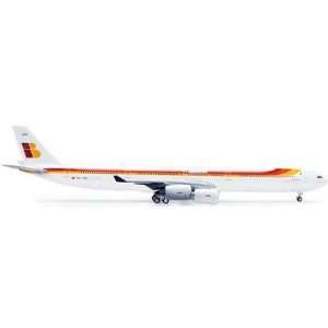  Herpa Iberia A340 600 1/200 Toys & Games