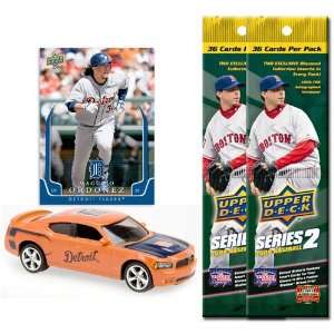  2008 MLB Dodge Charger w/ Trading Card & 2 Packs of 2008 