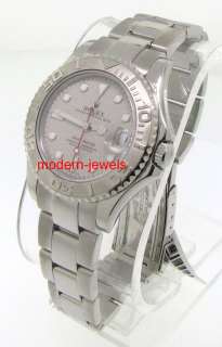 movement water resistant at 30 meters 100 feet comes with rolex box 