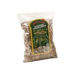  Meteor 26828 Maple Wood Chips for Grilling, 2 Pound Patio 