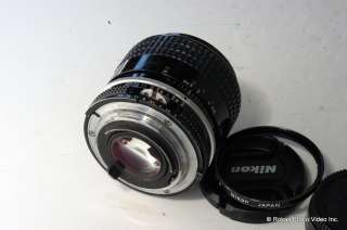 Nikon 28mm f2.0 lens Ai Nikkor auto f28mm 12 2.0  