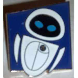  Disney Pin Collectors Pin   Eve from Wall E Toys & Games