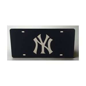  NEW YORK YANKEES (DESIGN TWO) LASER CUT AUTO TAG Sports 