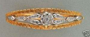 VINTAGE 1950s 14K HAND PIERCED ENGRAVED TEXTURE DIAMOND HINGED BANGLE 