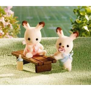  CALICO CRITTERS HOPSCOTCH RABBIT TWINS 2 babies toy NEW 
