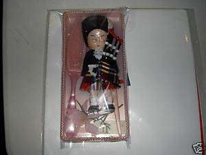 RARE GIFT FOR YOU SCOTISH DOLL W BAGPIPES BRUSH & COMB  