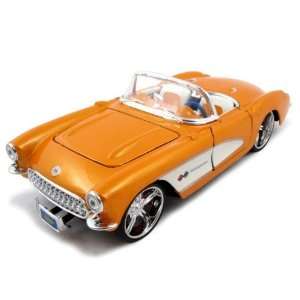  Maisto 124 1957 Chevrolet Corvette Metallic Orange 
