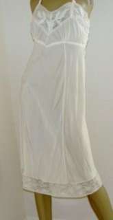 Older Soft Taffeta vtg 40s 50s White Slip Sz 38 ( xl ) Delicate Lace 