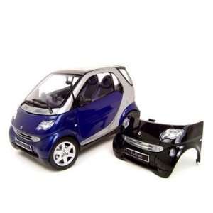  SMART FORTWO COUPE BLUE 118 SCALE MODEL 