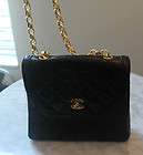   QUILTED CLASSIC SMALL BAG WITH KNOB CLOSING, GOLD LINK CHANEL CHAIN