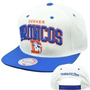 NFL Mitchell & Ness Throwback Logo Arch Snapback Cap Hat NE10 Denver 