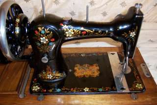   Jones Hand Crank Sewing Machine CWS Federaton Family Machine  