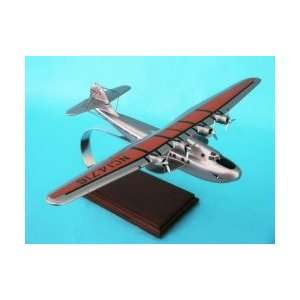    Gemini Jets Iberia Air Nostrum CRJ 900 Model Airplane Toys & Games