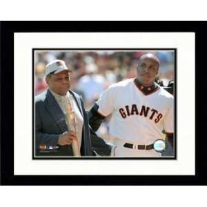 San Francisco Giants   04 Barry Bonds w/Willie Mays after his 660th 