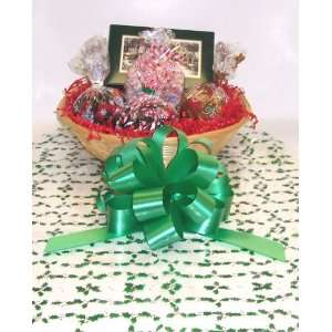Scotts Cakes Small Yule Time Christmas Basket no Handle Holly 