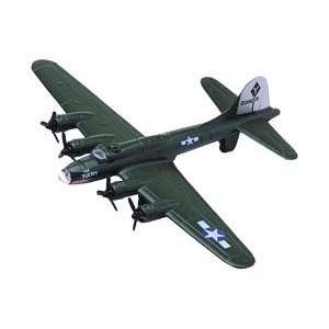  Diecast B 17 Flying Fortress   6.5 Wingspan Toys & Games