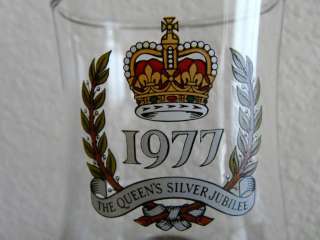 1977 THE QUEENS SILVER JUBILEE GLASS GOBLET  