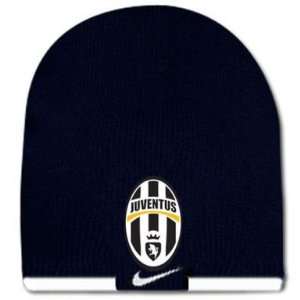  FC Juventus Crest Hat by Nike