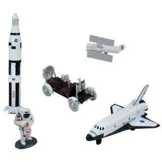  New Ray Space Adventure Model Kit   Assorted Styles Toys 