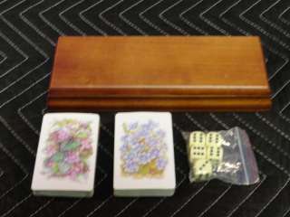 Decks of Floral Cards and 5 Dice in Wooden Box M52  