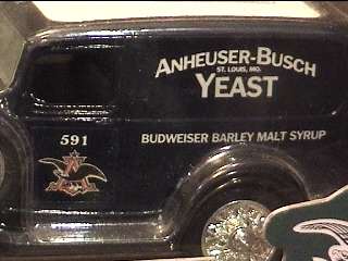 ERTL BANK  ANHEUSER BUSCH 1932 FORD PANEL DELIVERY  