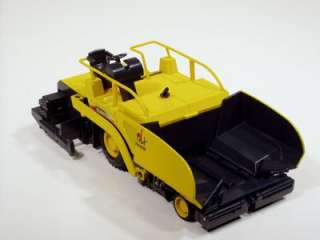 Sumitomo HA60W Paver   1/32   MIB  