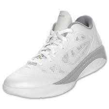 Nike Zoom Hyperfuse Low Basketball Mens Shoes White Metallic Silver 