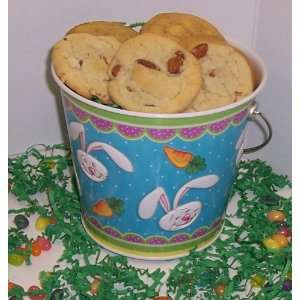   Combos   White Chocolate Macadamia Nut and Almond 1lb. Blue Bunny Pail