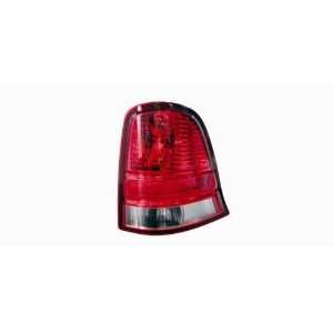 2004 2007 FORD FREESTAR AUTOMOTIVE NEW REPLACEMENT TAIL LIGHT RIGHT 