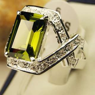 Charming Peridot Topaz Gemstone Silver Ring Size #9 B21  