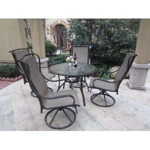  Seating for 4 people with this beautiful sling patio set 