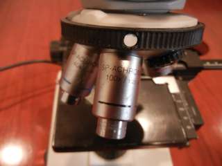 Wesco BIO VU 2300 MIcroscope  