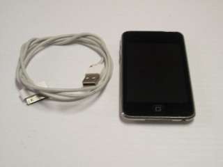 Apple iPod Touch Black 2nd Gen 8GB Multimedia Player MB528LL 