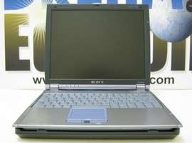 SONY VAIO PCG R600HEK Laptop PC + CD/RWDVD Docking Station [PCGA DSM51 