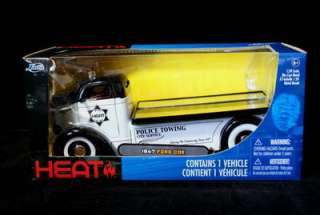 1947 Ford CEO POLICE Tow Truck Jada HEAT Series 124  