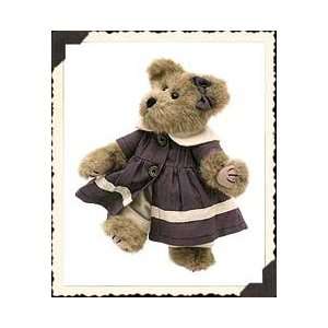  Paige Willoughby 8 Boyds Bear (Retired) 