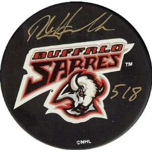 Dale Hawerchuk autographed Hockey Puck (Buffalo Sabres) 518