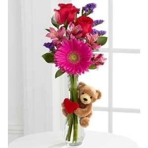 Get Well Hugs Flower Bouquet   5 Stems   Vase Included