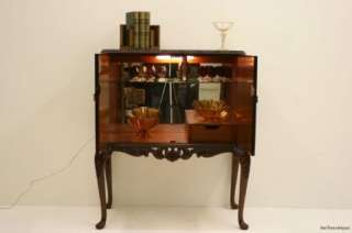 Stunning 1950s Vintage Flame Mahogany Cocktail Cabinet / Drinks 